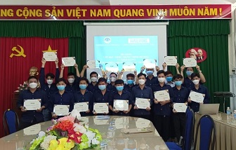 校企合作 | 越南“海亮班”举行一期毕业典礼暨二期开课仪式